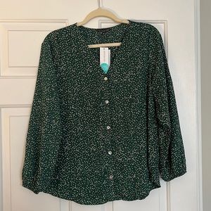 Polka Dot Blouse (NWT) - green size medium
